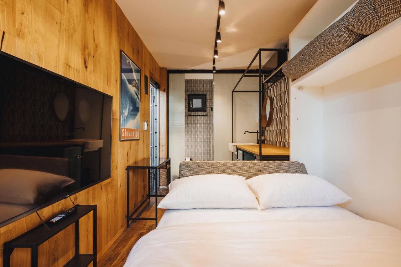 City Glamping By One66 Hotel Ljubljana Exterior photo